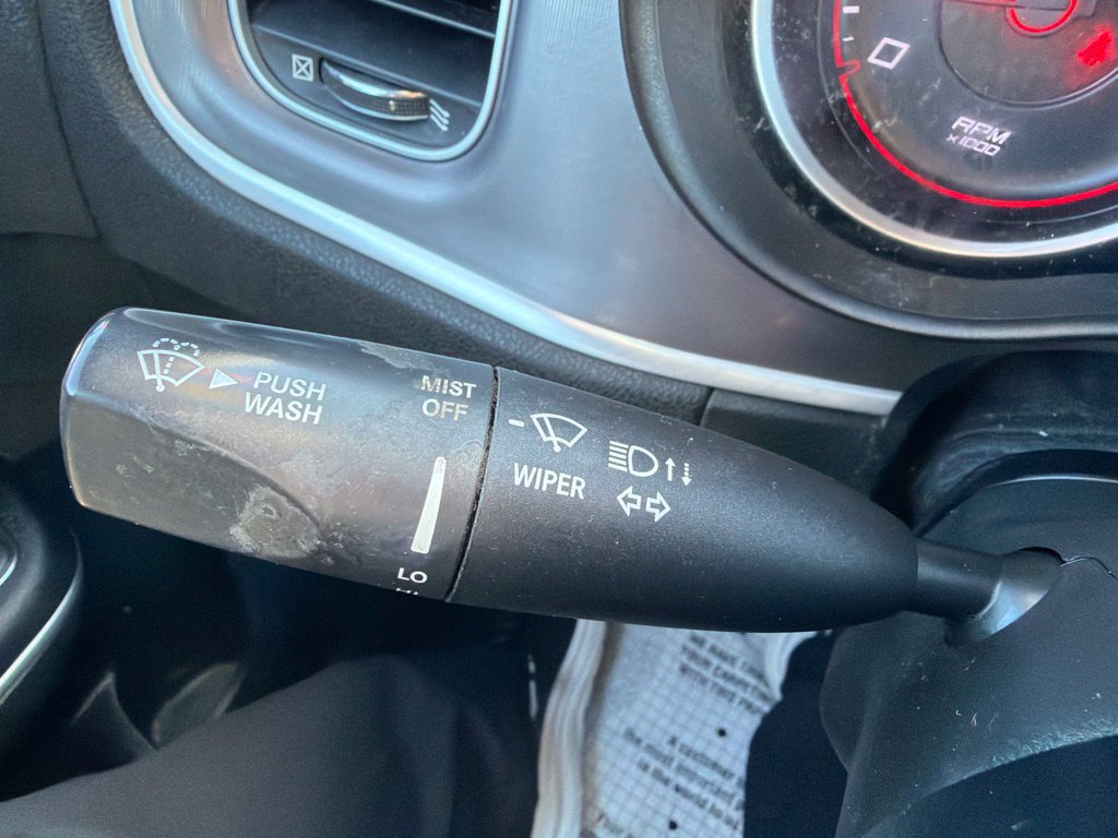 Used 2022 Dodge Charger SXT RWD image 26