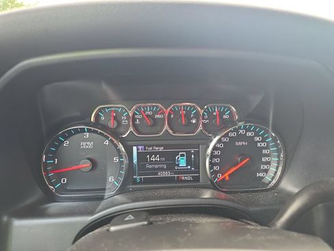 Used 2018 Chevrolet Silverado 1500 LT w/ All Star Edition AWD/4WD image 16