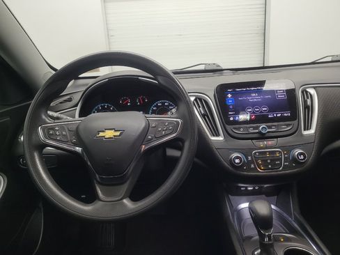 Used 2024 Chevrolet Malibu LT FWD image 22