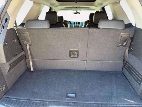 Used 2011 GMC Acadia SLT image 13