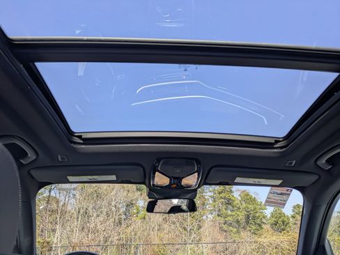 Used 2024 BMW X5 xDrive40i w/ Premium Package image 24