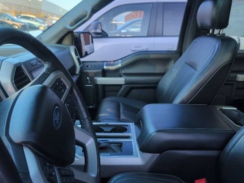 Used 2018 Ford F150 Lariat w/ Equipment Group 502A Luxury AWD/4WD image 6