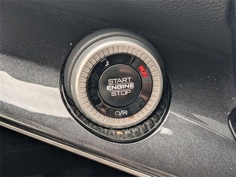 Used 2024 Jeep Wagoneer L 4WD image 33