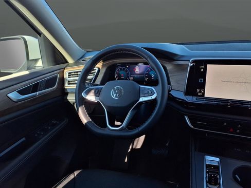 New 2026 Volkswagen Atlas SE image 19