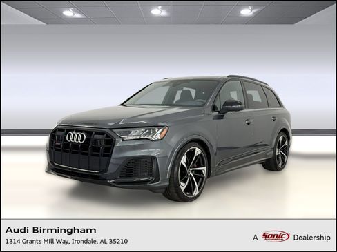 Used 2024 Audi SQ7 Prestige AWD/4WD image 1