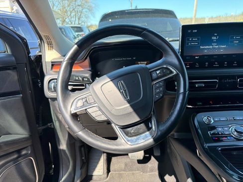 Used 2022 Lincoln Nautilus Reserve AWD/4WD image 20