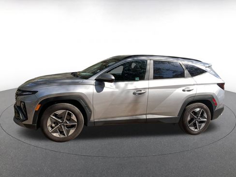 Used 2025 Hyundai Tucson SEL image 4