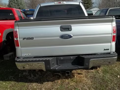 Used 2010 Ford F150 XLT image 4