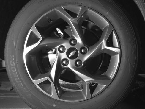 Used 2025 Chevrolet Trax LT w/ LT Convenience Package image 15