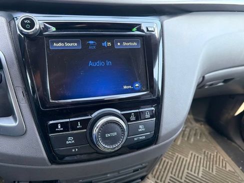 Used 2016 Honda Odyssey EX-L image 17