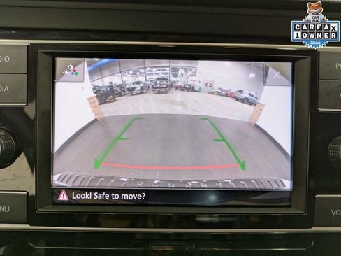 Used 2024 Volkswagen Jetta SE w/ Black Wheel Package image 14