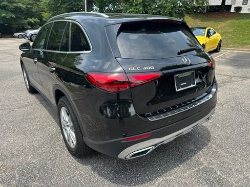 Used 2023 Mercedes-Benz GLC 300 4MATIC image 7