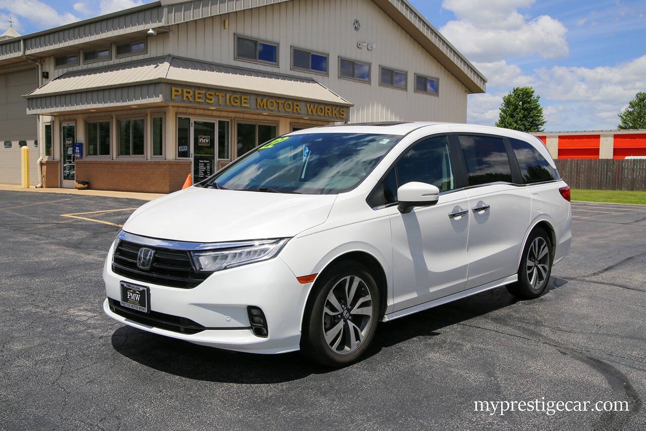 Used 2022 Honda Odyssey Touring image 2