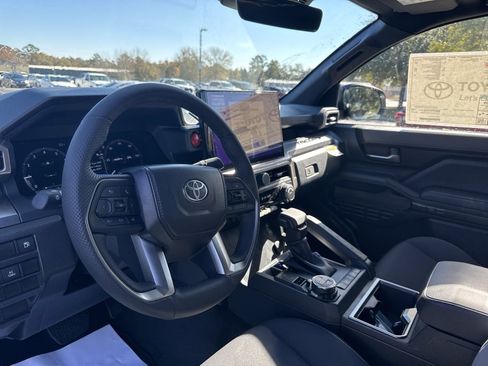 Used 2024 Toyota Tacoma image 15