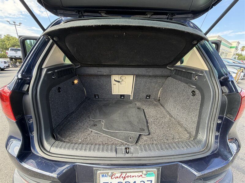 Used 2015 Volkswagen Tiguan SEL FWD image 16