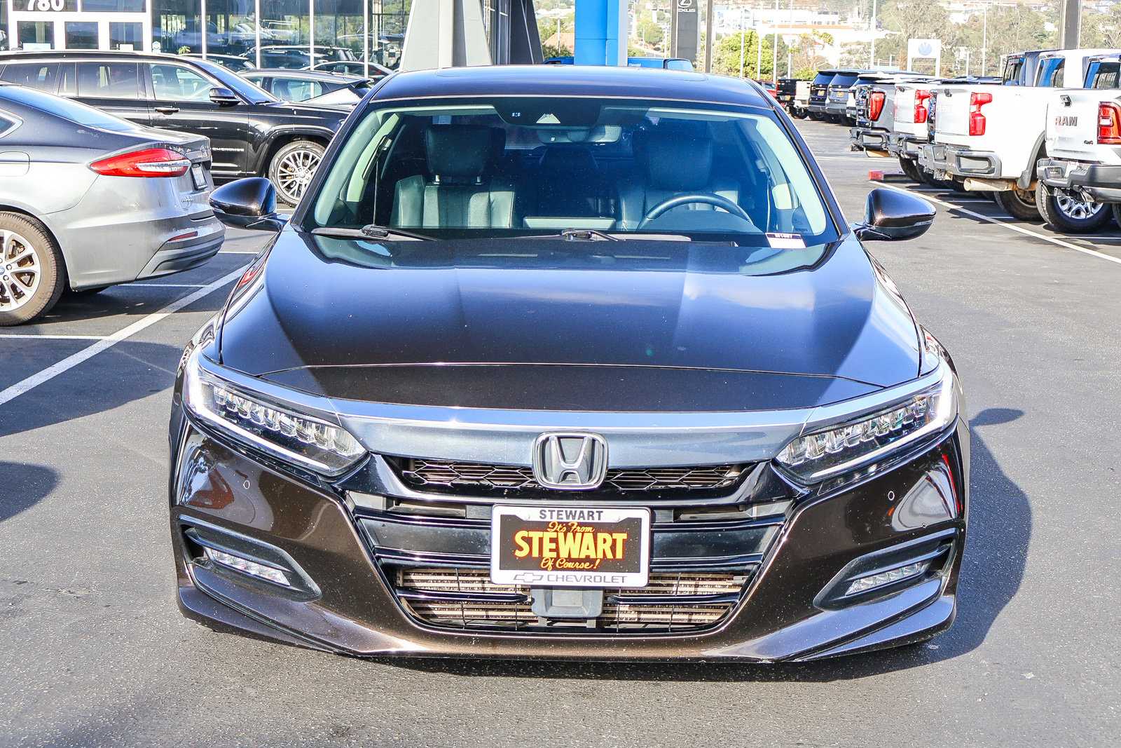 Used 2018 Honda Accord Touring image 19