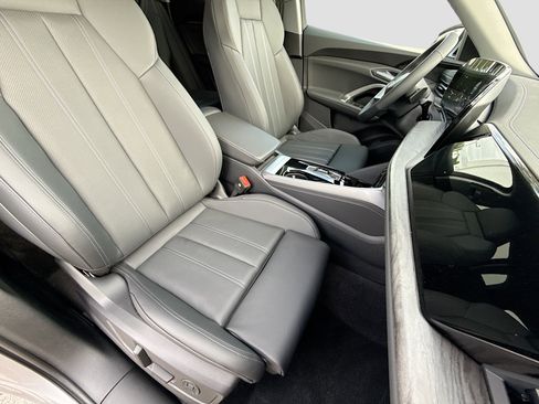 New 2025 Audi Q5 Premium Plus image 13