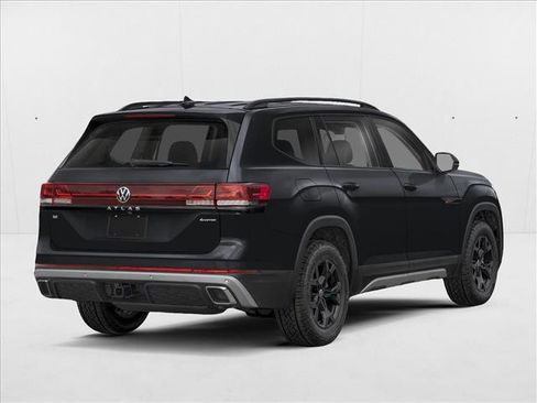 New 2026 Volkswagen Atlas Peak Edition AWD/4WD image 2