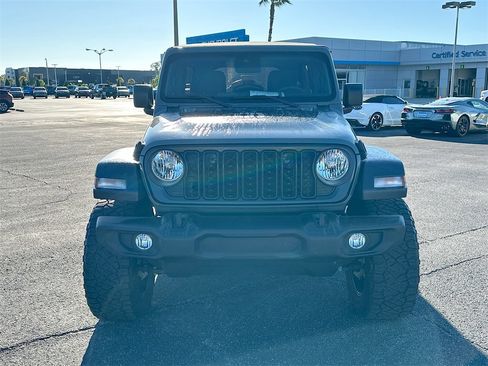 Used 2024 Jeep Wrangler Sport S image 2