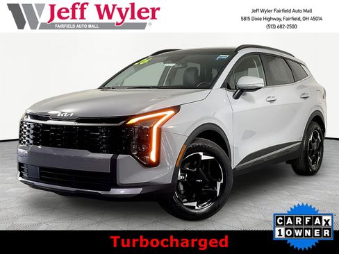Certified 2026 Kia Sportage EX w/ EX Panoramic Sunroof Package AWD/4WD image 1