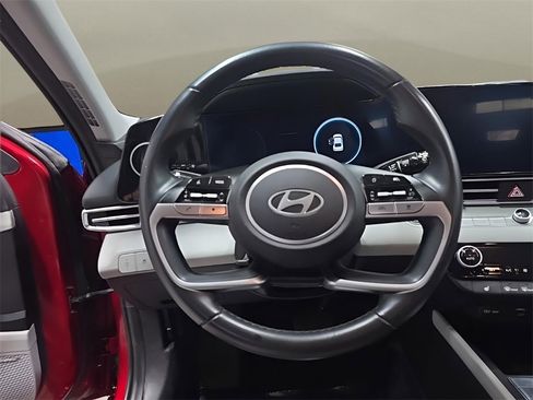 Certified 2024 Hyundai Elantra Limited image 22