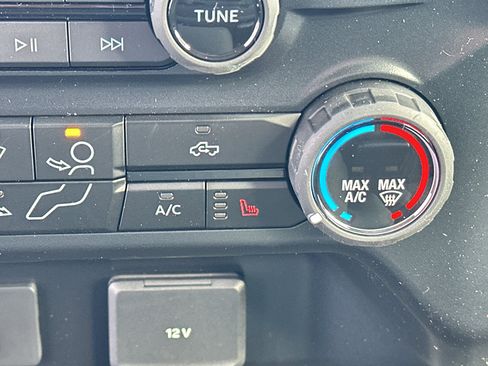 New 2026 Ford F350 XLT w/ XLT Premium Package image 25