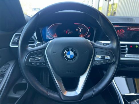 Used 2019 BMW 330i Sedan w/ Convenience Package RWD image 13