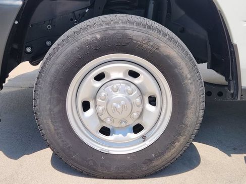 Certified 2024 RAM 2500 Tradesman w/ Special Service Vehicle Group AWD/4WD image 13