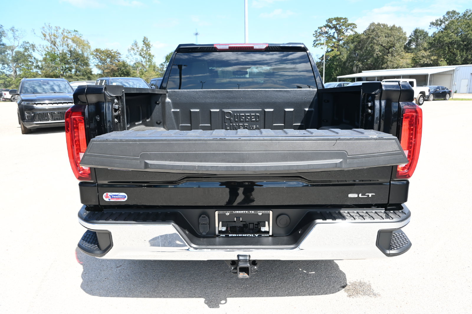 Used 2025 GMC Sierra 1500 SLT RWD image 24