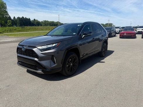 Used 2024 Toyota RAV4 XSE w/ Advanced Technology Package AWD/4WD image 3