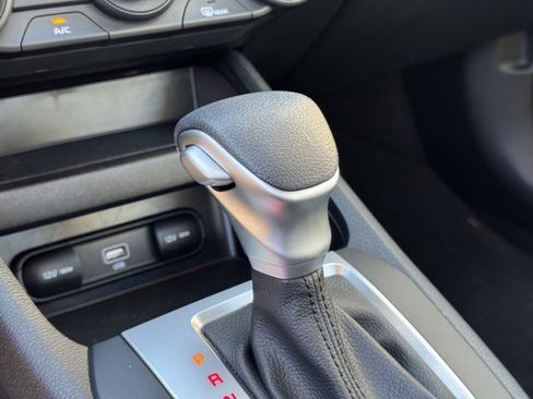 Certified 2023 Kia Forte LXS w/ LXS Technology Package image 24