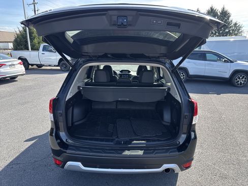 Used 2019 Subaru Forester Touring AWD/4WD image 38