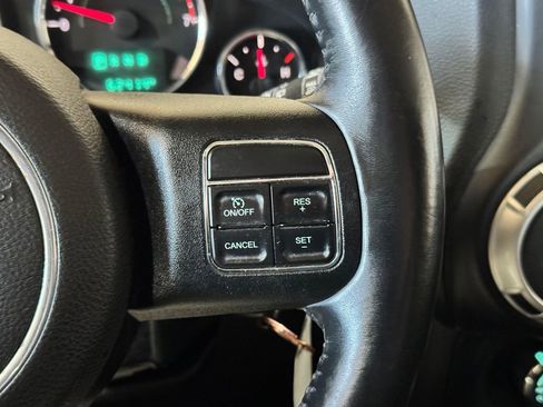 Used 2015 Jeep Wrangler Unlimited Rubicon w/ Max Tow Package image 16