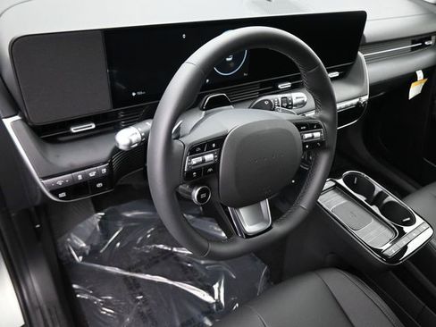 New 2026 Hyundai Ioniq 5 SEL AWD/4WD image 15