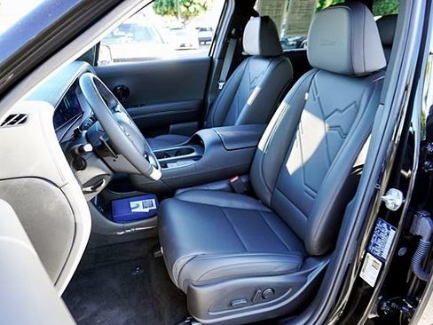 Certified 2026 Hyundai Palisade XRT Pro AWD/4WD image 16