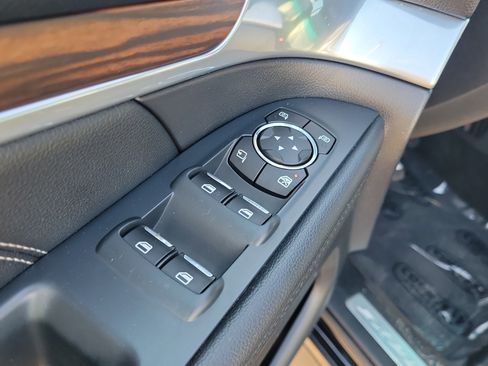 Used 2016 Ford Explorer Limited w/ Equipment Group 301A image 18