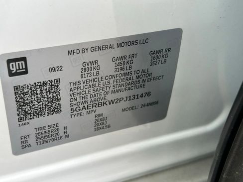 Used 2023 Buick Enclave Essence w/ Experience Buick Package FWD image 70