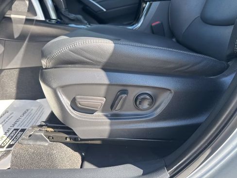 Certified 2023 Toyota Corolla Cross XLE w/ Convenience Package FWD image 37