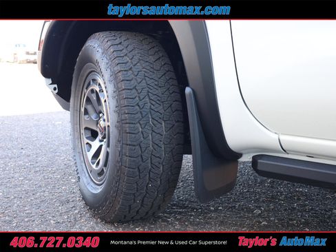 New 2026 Nissan Frontier PRO-4X w/ Pro-4x Convenience Package image 39