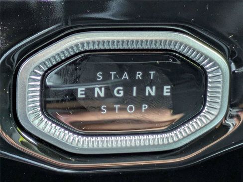 New 2026 Jeep Grand Cherokee Altitude RWD image 29