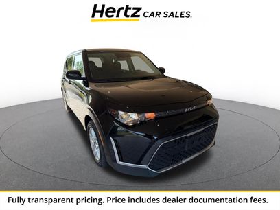 Used 2025 Kia Soul LX w/ LX Technology Package