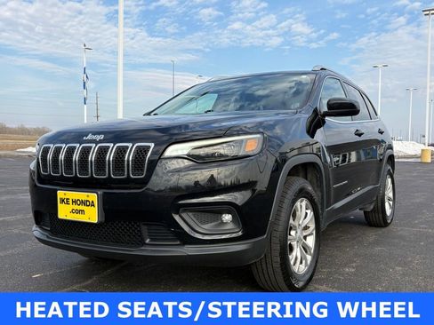 Used 2019 Jeep Cherokee Latitude w/ Cold Weather Group image 6