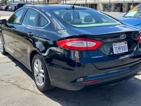 Used 2014 Ford Fusion SE w/ Equipment Group 202A image 5