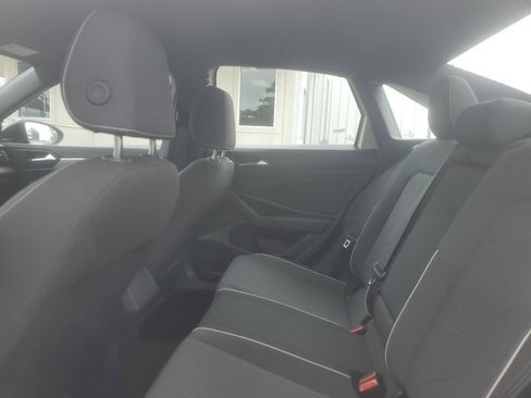 Used 2025 Volkswagen Jetta Sport FWD image 12