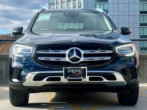 Certified 2022 Mercedes-Benz GLC 300 4MATIC image 3
