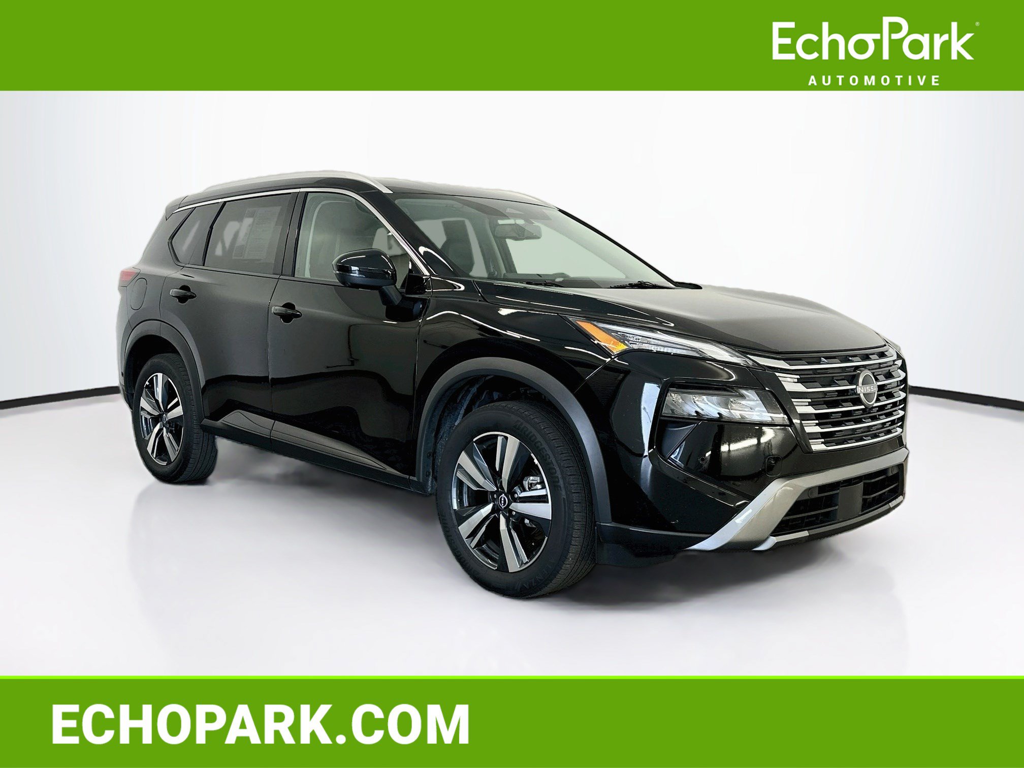 Used 2026 Nissan Rogue SL AWD/4WD image 1