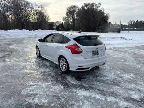 Used 2014 Ford Focus ST w/ Equipment Group 202A image 14