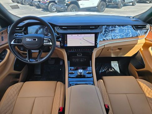 New 2026 Jeep Grand Cherokee L Summit w/ Obsidian Package AWD/4WD image 6