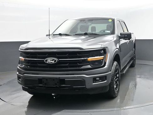 Used 2024 Ford F150 XLT w/ XLT Black Appearance Package AWD/4WD image 21