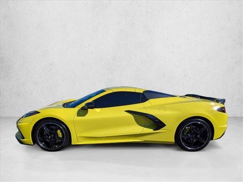 Used 2021 Chevrolet Corvette Stingray Premium Conv w/ Z51 Performance Package image 8